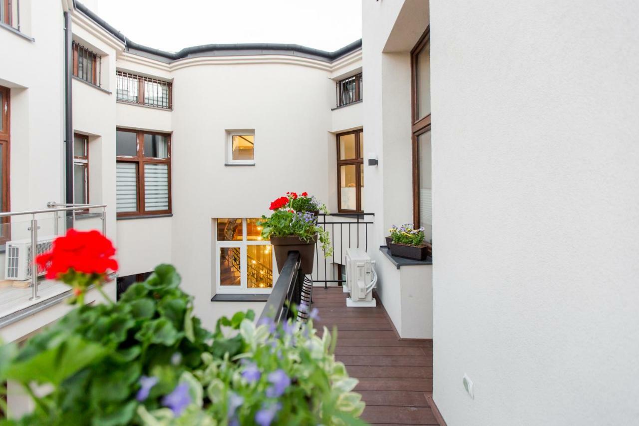 Kings Landing Apartament Krakau Exterior foto